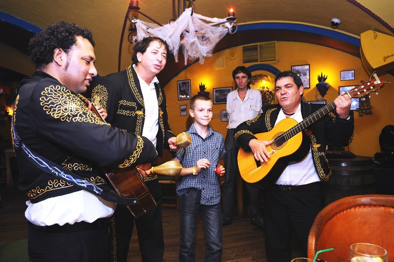 Dia de los muertos в ресторане Сasa agava